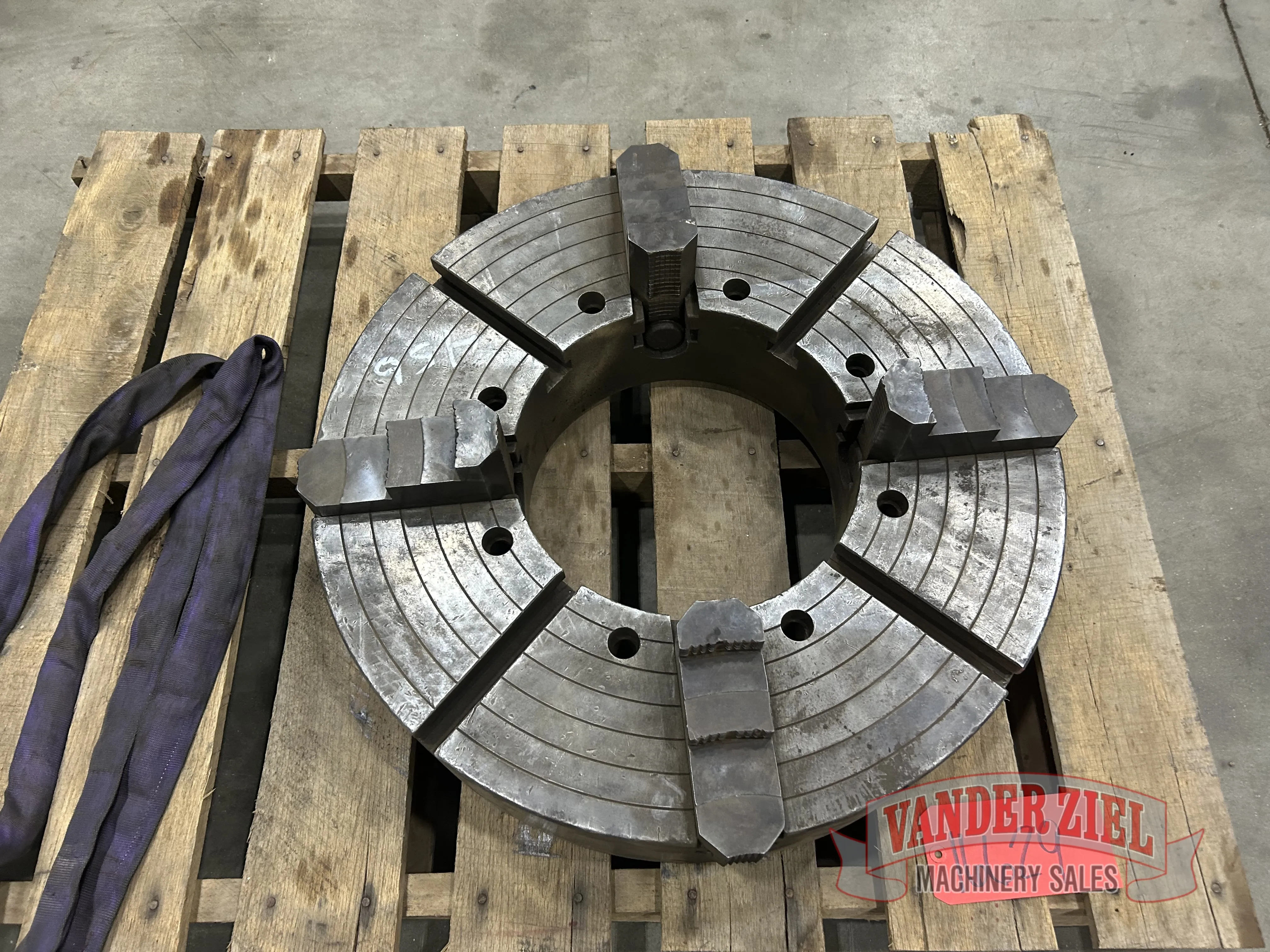 26" 4-Jaw chuck, #16629 - Image 1