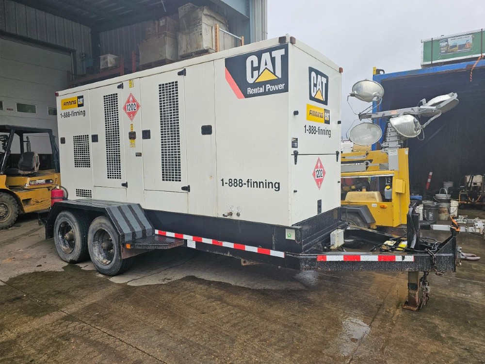 230 KW Caterpillar #XQ230, standby diesel generator, 347/600 Volts, 15986 hours, 2008 - Image 1