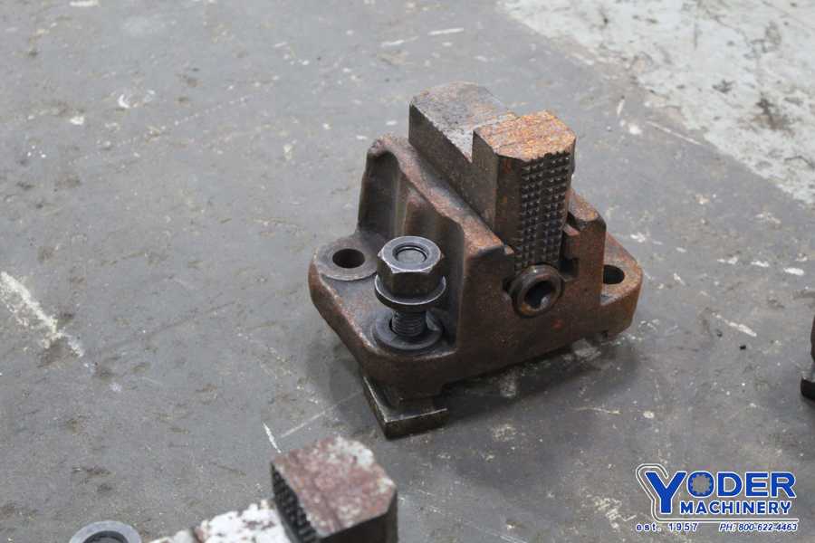 5" x 2" 4-Jaw chuck, 2" travel, 5-1/2" hole center, #72354 - Image 3