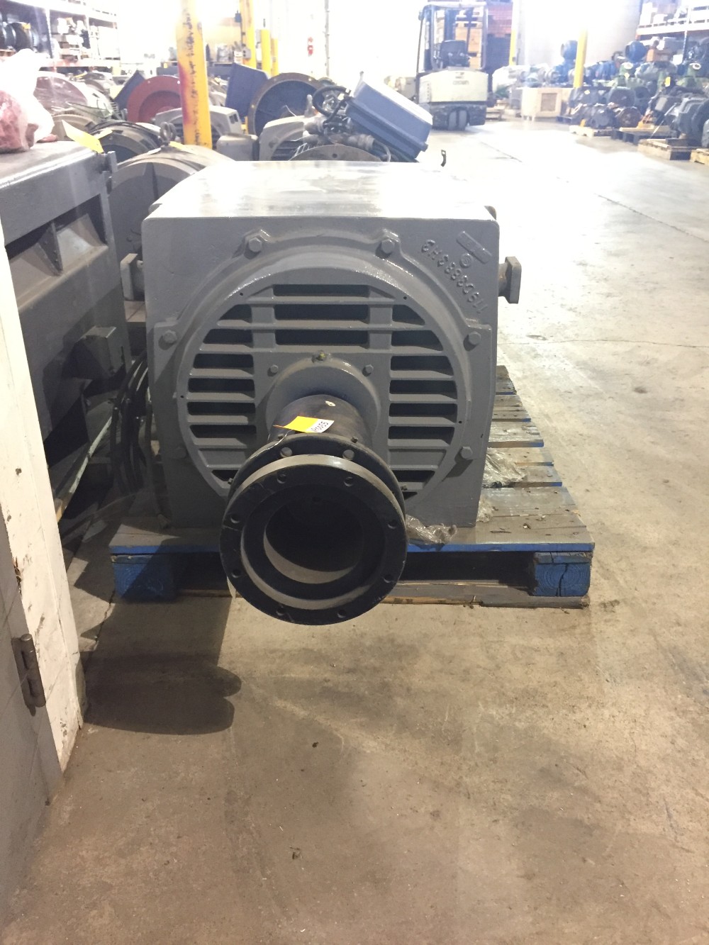 600 HP 1780 RPM General Electric, Frame 5011Z, 575 Volts, 1310-7396-29 Atlas Copco, WP55 - Image 4