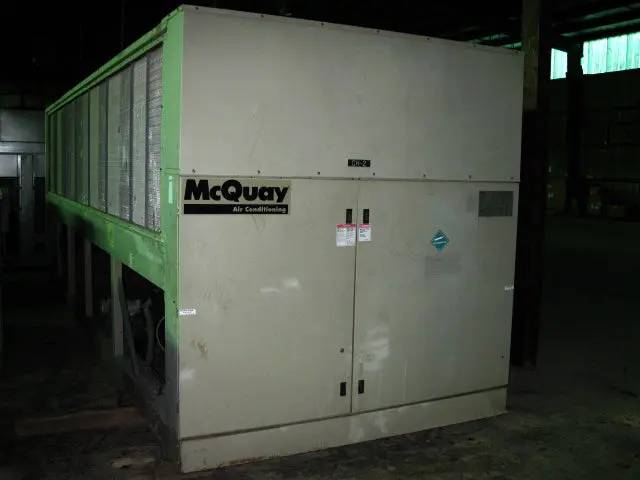 195 Ton, McQuay & Snyder ALR195C-X, Air-Cooled Liquid Chiller, R-22, 380/150 psig, 1995 - Image 4