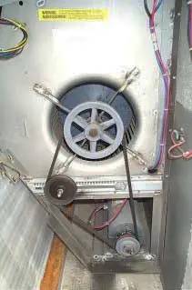 15 Ton, Trane YCD18084LABA, Packaged Rooftop Unit, (2) Compressors, 5200 - 6000 CFM, 1993 - Image 8