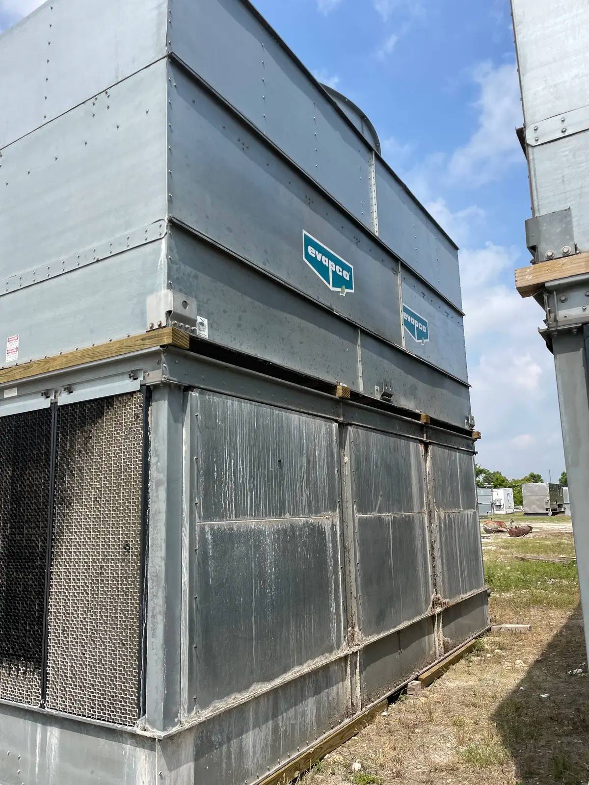 957 Ton, Evapco ATC-1915E-1G, Evaporative Condenser, 2 Motors, 1 Tower Unit, 155300 CFM, 1200 GPM - Image 7
