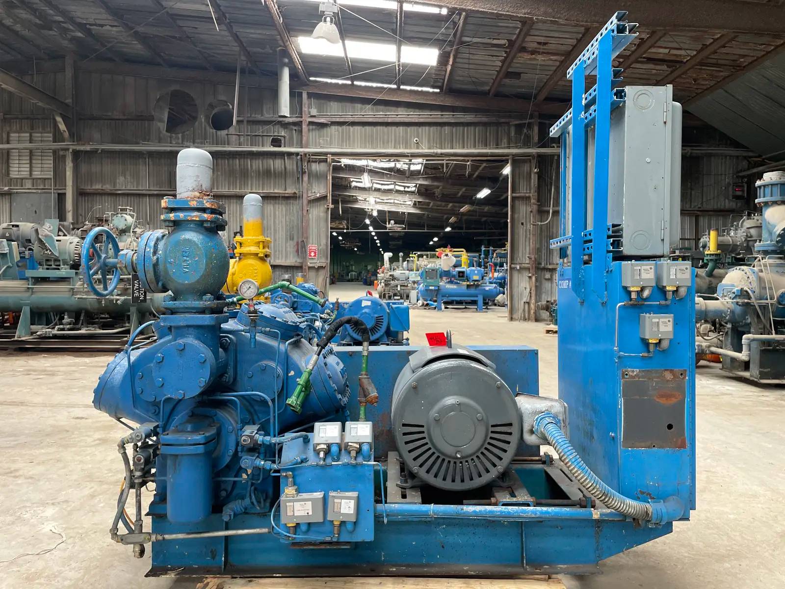 125 HP Vilter 448, 8-Cylinder Reciprocating Compressor Package, Belt Driven, 460V, 1770 RPM, 1200 max RPM, 3" - Image 3