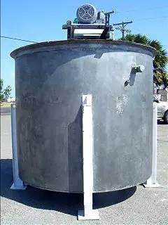 1600 gallon Graver Tank & Mfg. Co., Inc., Inner Dimpled Jacket Stainless Steel Mixing Tank, 5' 9" straight - Image 6