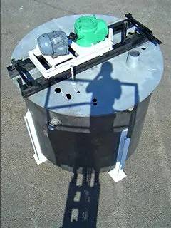 1600 gallon Graver Tank & Mfg. Co., Inc., Inner Dimpled Jacket Stainless Steel Mixing Tank, 5' 9" straight - Image 10