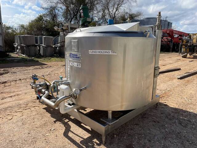 300 gallon Waukesha Cherry Burrell, Process Mixing Agitator Tank Package, 300 GPM, 100 psi, 1997 - Image 6