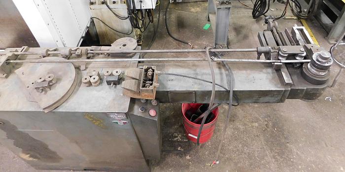 1-1/4" Pedrazzoli #Universal-Brown-32, hydraulic tube bender, forward & reverse foot pedal - Image 4