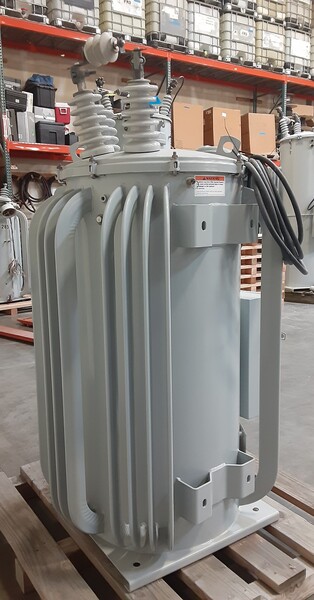 114.3 KVA Siemens/Allis-Chalmers, 150 amps, 7.2/7.6/8 kV (tapped at 7.2 kV) +/- 10% (32 x 5/8% steps), (5 - Image 4