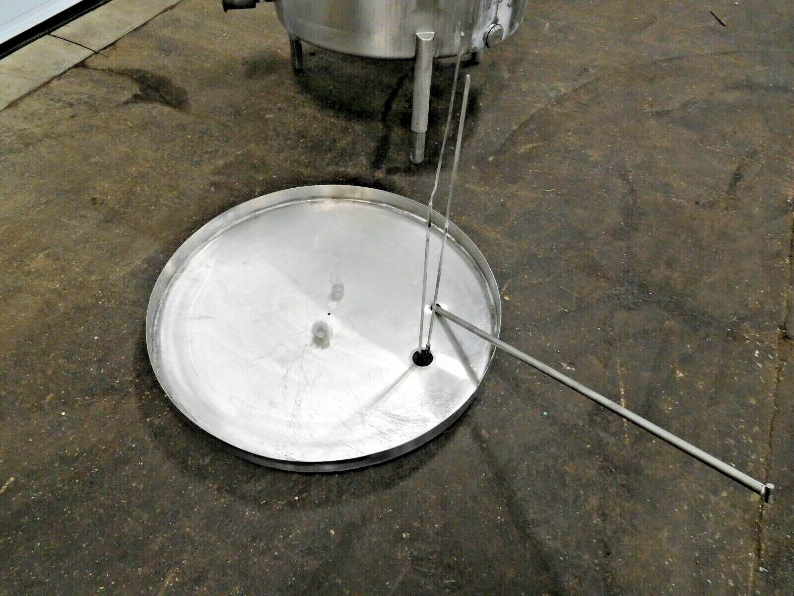 150 gallon Stainless Steel storage tank with Tri-Flo valve, 46" D x 31" W, slanted bottom - Image 9