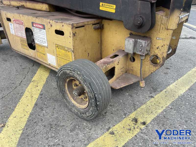 1245 lb. Grove #SM3160E, scissor lift, 31'17" working height, 2 MPH, #74952 - Image 3