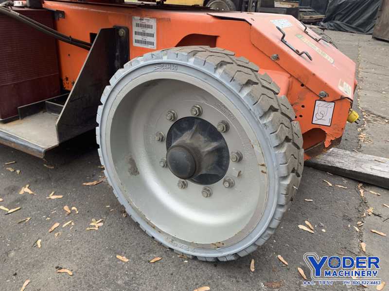 507 lb. JLG #E400AJPN, manlift, 46' 6" working height, 3 MPH, 1347 hours, 2004, #73042 - Image 3