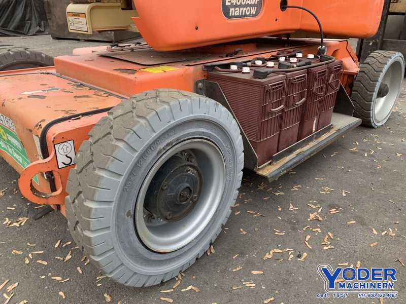 507 lb. JLG #E400AJPN, manlift, 46' 6" working height, 3 MPH, 1347 hours, 2004, #73042 - Image 4
