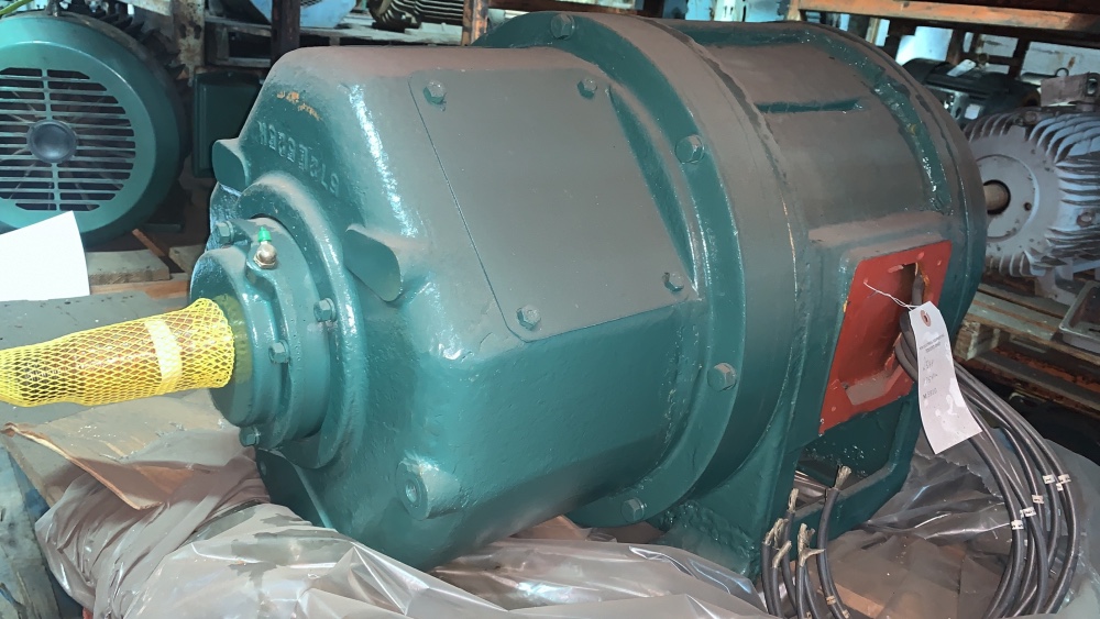 25 HP 1175 RPM P & H, Frame HEW405, open, double shaft, 230/440 Volts, new surplus (3 available) - Image 2