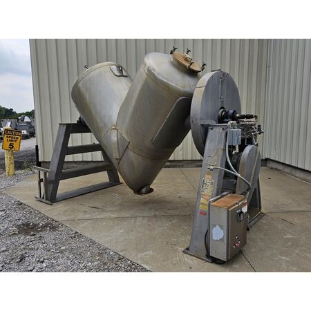 75 cu.ft. Gemco, Stainless Steel V-cone Tumble Blender - Image 2