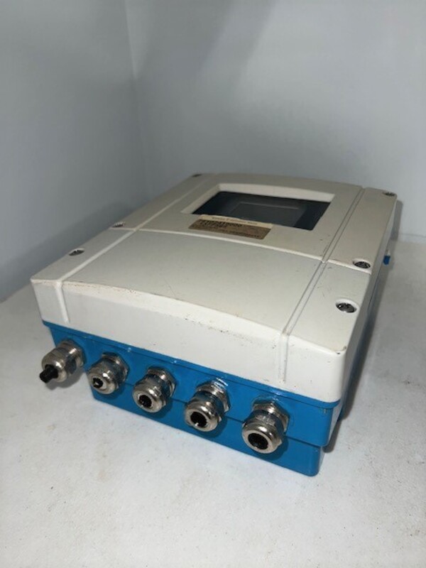 Endress & Hauser #53H22-1G0B1AC1ABAA, Flow Meter, 20-55 VAC, 16-62 VDC - Image 2