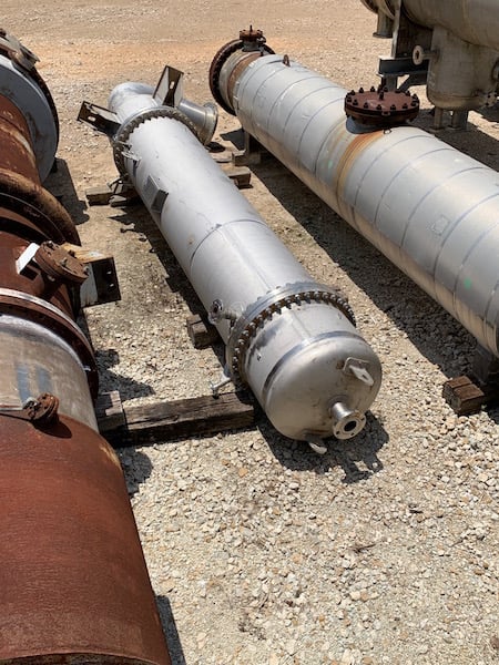 380 sq.ft., 75FV psi shell, 45FV tube, Julius Montz Gmbh (Germany), 316L Stainless Steel, Elbow Bottom Head. - Image 1