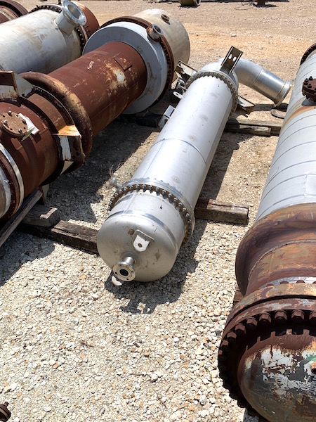 380 sq.ft., 75FV psi shell, 45FV tube, Julius Montz Gmbh (Germany), 316L Stainless Steel, Elbow Bottom Head. - Image 3
