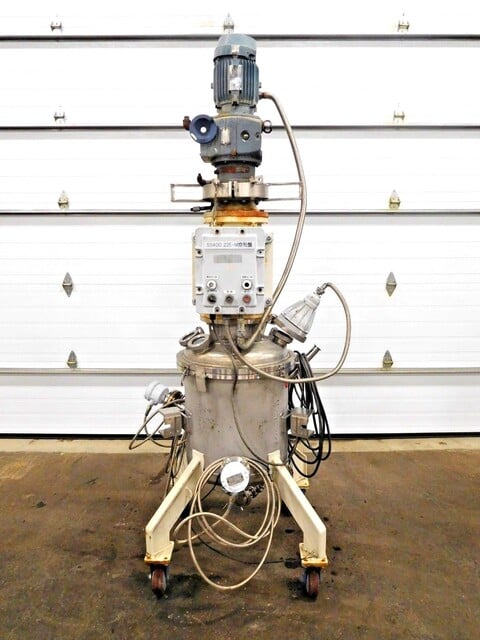 100 liter Ann Tsung Machinery, Stainless tank w/2 HP agitator, 20" dia x 21" straight side - Image 1