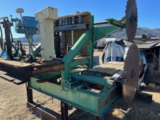 Corinth #AL36, Sawmill With Log Turner, 100 HP 3 Phase Motor, Helle Log Turner, infeed table - Image 4