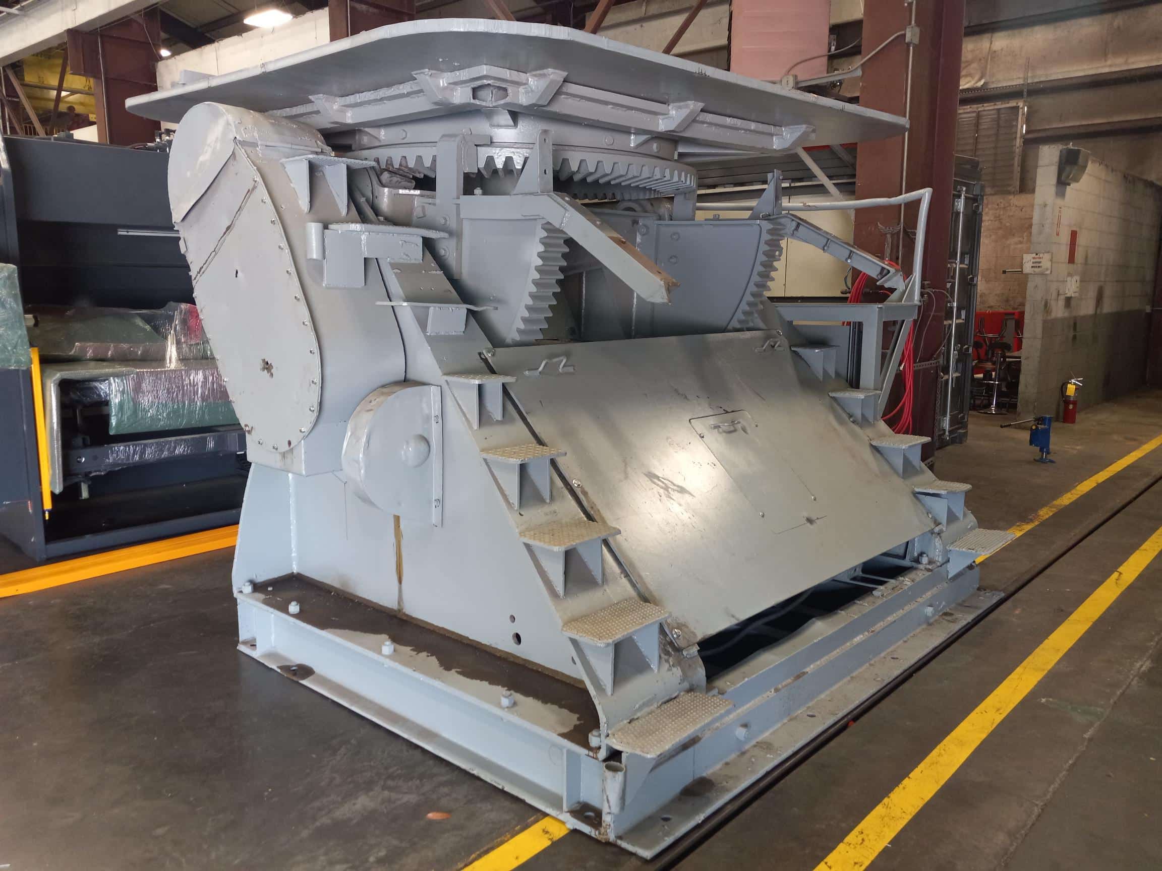40000 lb. Ransome #8, welding positioner, 10' x 10' table, 360&deg; table rotation, pendnat controls - Image 4