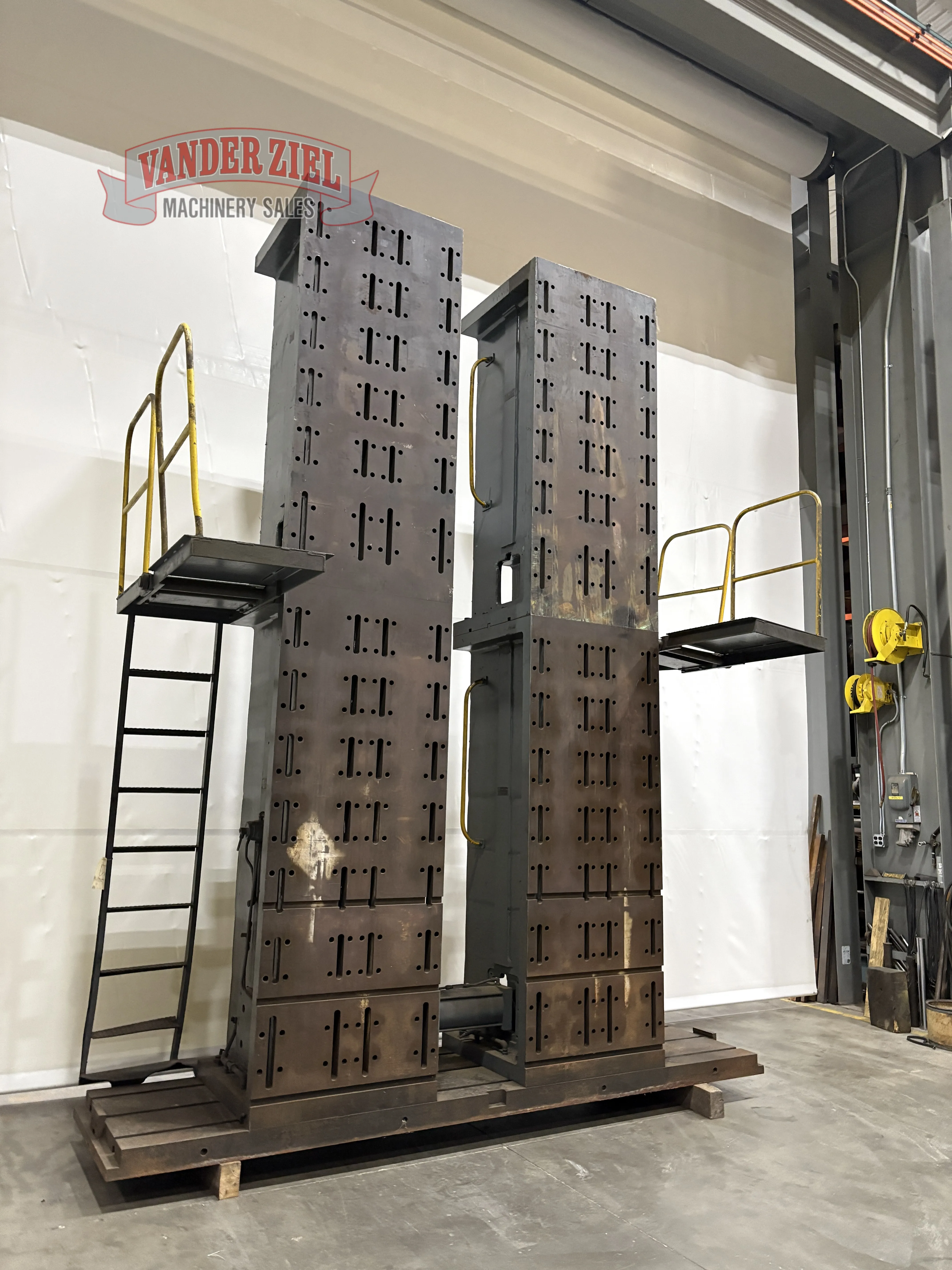 36" x 96" x 36" Giddings & Lewis, angle plate, pair, #12152J - Image 2