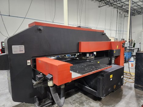 22 Ton, Amada #Vipros-255, CNC turret punch, Fanuc 18P, 31 station, 3 automatic index, 50" x50" sheet size - Image 3