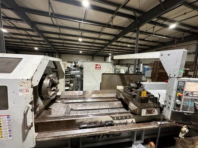 Haas #TL-4, Flat Bed CNC Lathe, 35" swing, 25" chuck, 10.8" bar, 91" centers, S/n: 3075980,2007 - Image 5