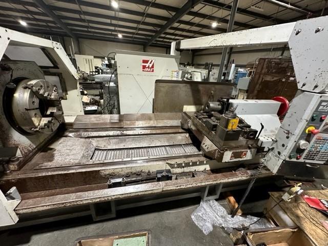 Haas #TL-4, Flat Bed CNC Lathe, 35" swing, 25" chuck, 10.8" bar, 91" centers, S/n: 3075980,2007 - Image 6
