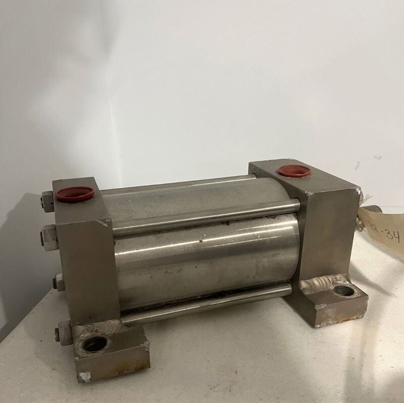 Milwaukee #VE82-3.25X4, Pneumatic Cylinder, Stainless Steel - Image 2