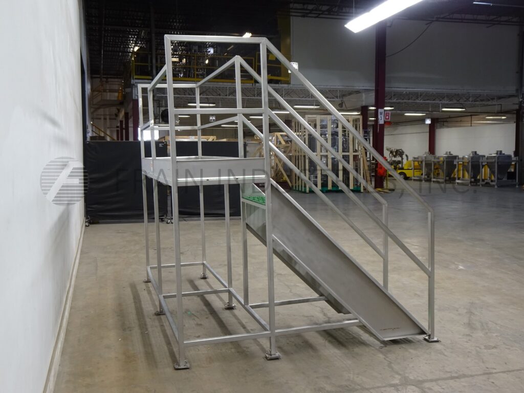 Material Handling, Stainless Steel mezzanine equipped with a 120" x 30" standing platform set 57" off the - Image 2