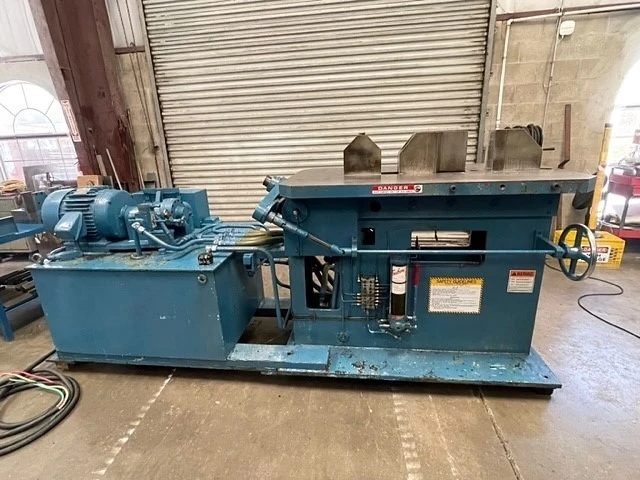 25 Ton, Richards Multiform #BBC, horizontal press brake, 8" x1/2" capacity, 4" stroke, 9-18 SPM, foot pedal - Image 7