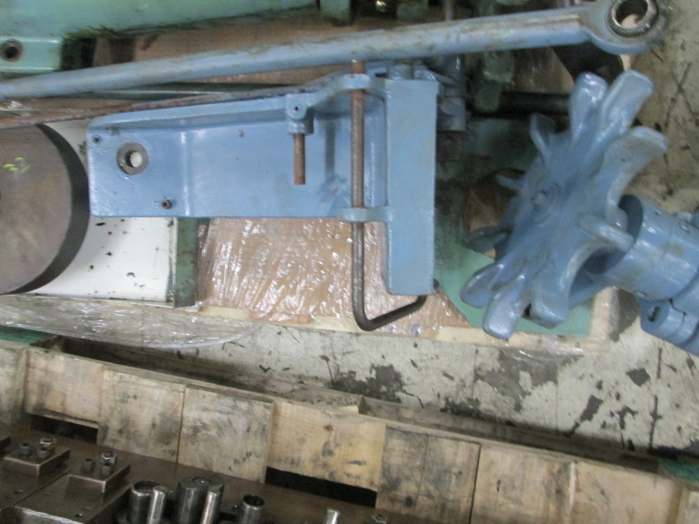 Asahi-Seiki #TP-65 / U.S. Baird #551, single row cut, 6.5" diameter roll feeder - Image 9