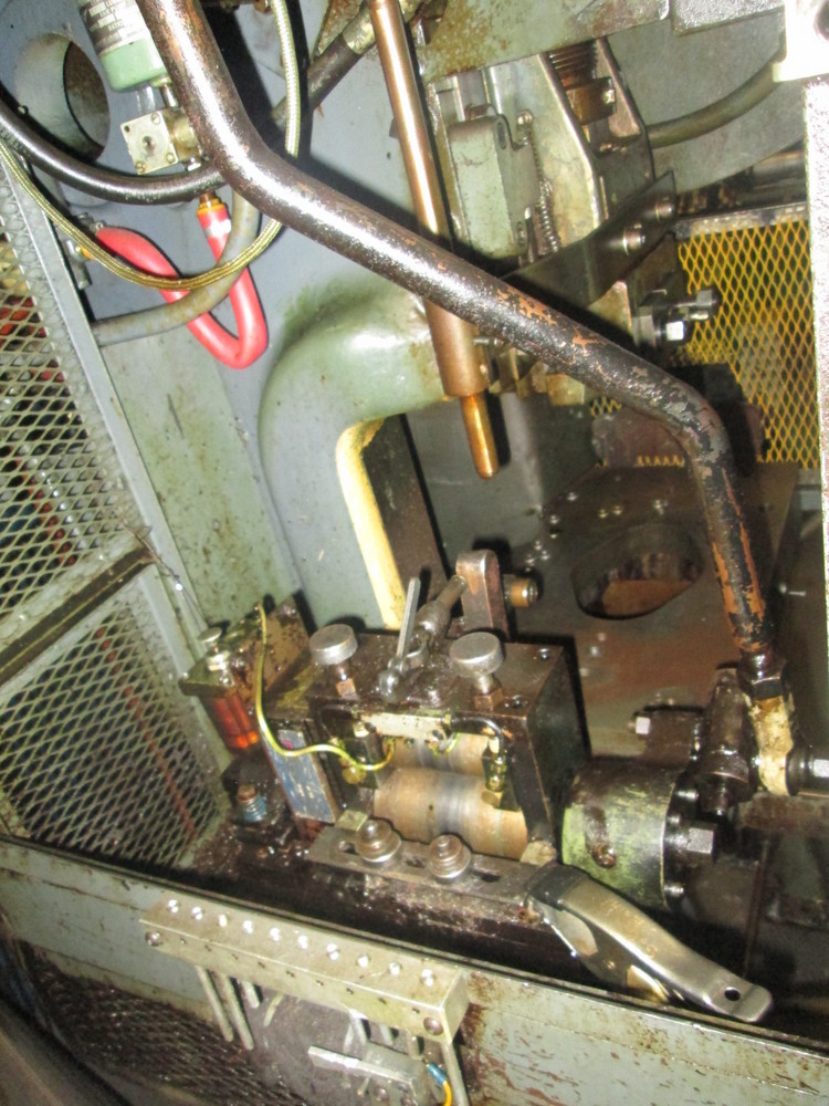 28 Ton, Perkins #375-B, stamping press, 2.5" stroke, air clutch & brake - Image 4
