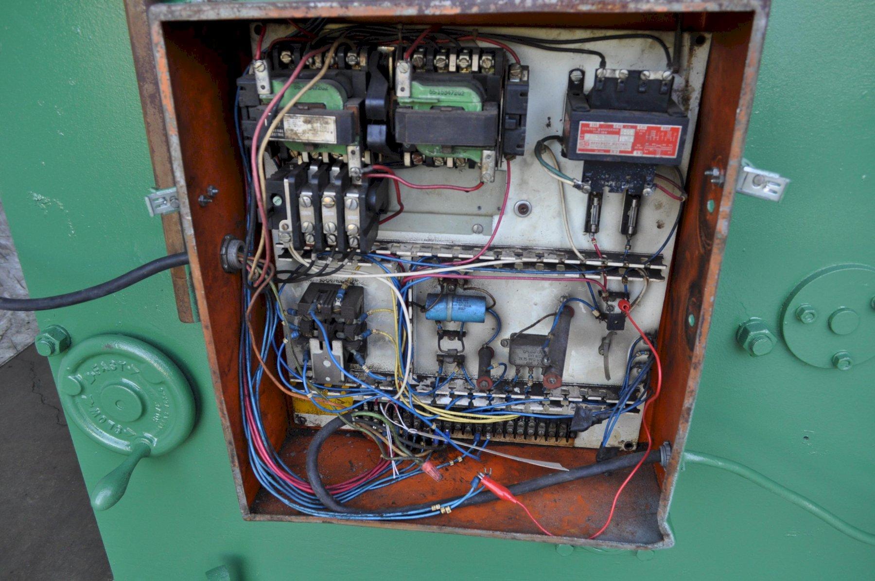8000 lb. Rowe #8024J, 24" width, 50" outside dimension, loop switch, coil guides - Image 5