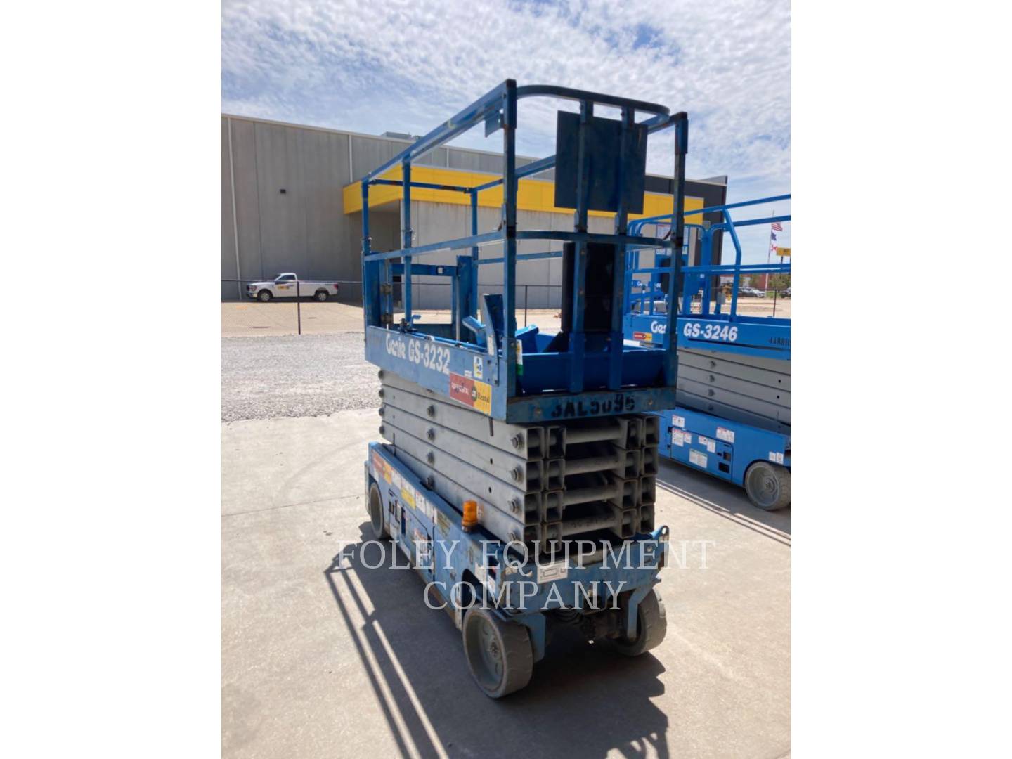 Genie Industries GS3232O, Lift Scissor, 367 hours, S/N: GS3213A-116378, 2013 - Image 4