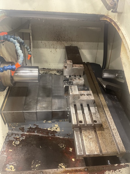 Mighty Viper #VT-12, CNC turning center, Fanuc 0TD, 15.7" swing, 8" chuck, 2" bar, 2002 - Image 3