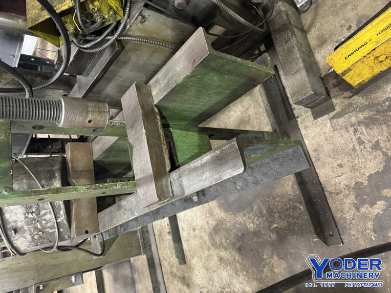 50 Ton, OTC #A, hydraulic H-frame press, 6-1/4" stroke, 36" btwn uprights, air powered, #75431 - Image 4