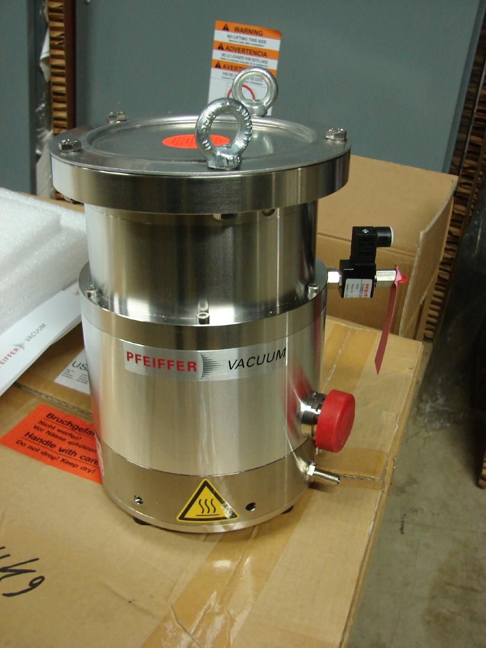 Large Lot Of Vacuum Pumps - Image 8