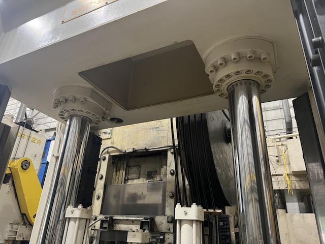 100 Ton, Sanki #SPD1310-100TD, hydraulic spotting press, 38.4" stroke, 41.2" DL, 10 HP, 51" x39" bed, 1993 - Image 8