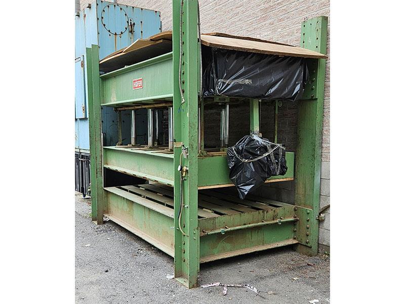 Hofer #HOP-160-K, hydraulic door/veneer heav, 63" deep x 98" long platen, (8) 3-1/4" cylinders, 32" - Image 1