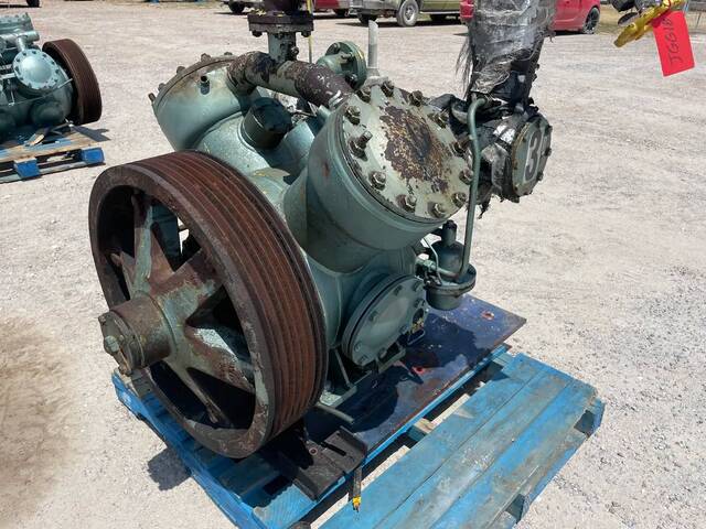 Grasso #RC-211, 2-Cylinder Bare Reciprocating Compressor, 1000 max RPM, 305 psig, 1993 - Image 10
