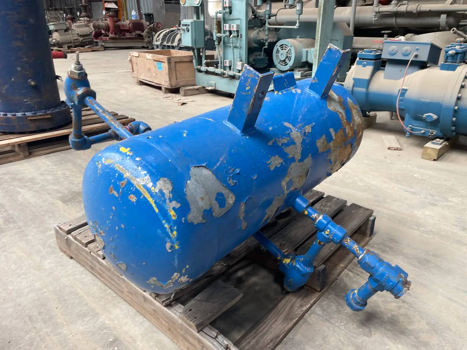 30 Gallons, E.L. Nickell Co., Horizontal Ammonia Oil Tank, 14" diameter x 34" L, 250 PSI @ 650 F, 1990 - Image 6