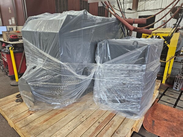 750 HP 1800 RPM Toshiba, Frame 5812US, TEAAC, 4160 Volts new - Image 1