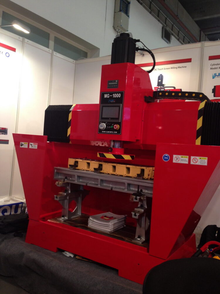 SJMC #MG1000, block grinding & milling machine, automatic downfeed CNC touch screen - Image 4