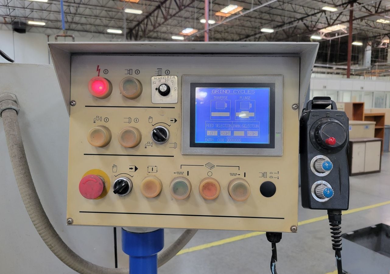 8" x 16" Supertec #G20P-50NC, cylindrical grinder, Mitsubishi PLC, plunge, 5 HP, 2010 - Image 2