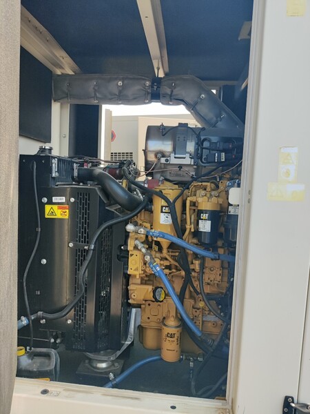 60 KW Altorfer Altorfer Power Systems #APS60, standby, sound attenuated enclosure, rental style unit - Image 7