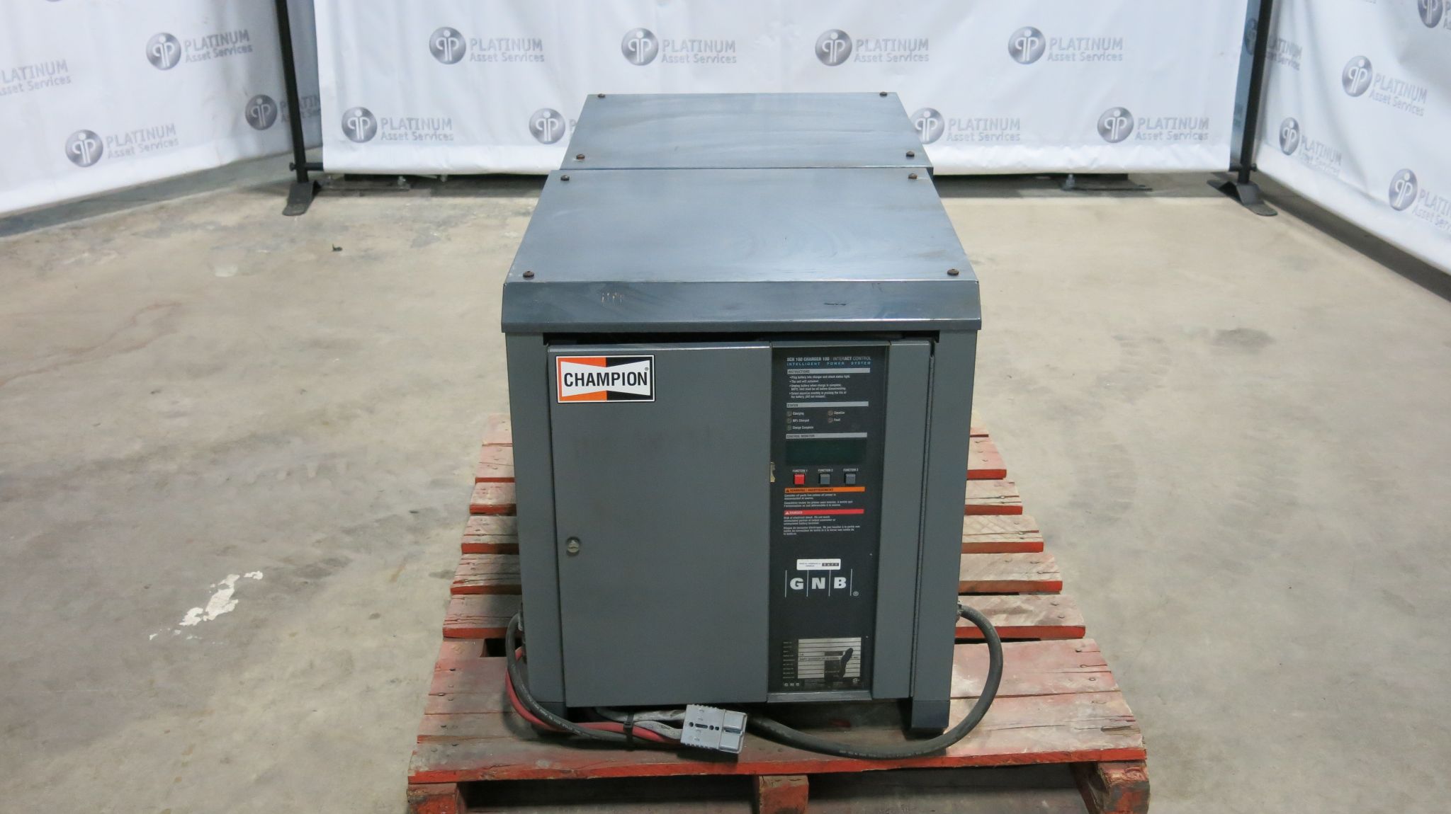 GNB SCR 100 #CHP100-12-600S12, automatic battery charger, 12 cell, serial #01K0025S - Image 1