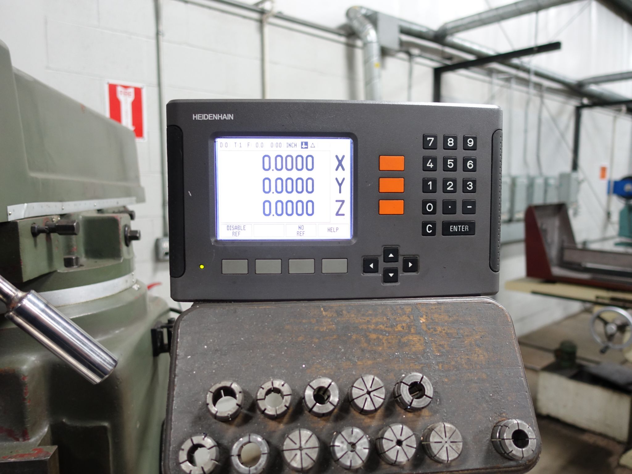 Lilian #5VH, 10" x50" table, 5 HP, Heidenhain, 3-Axis, digital read out - Image 4