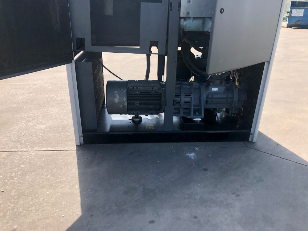 185 cfm, 125 psi, Atlas Copco #GA-30, 40 HP, air cooled, 460 V. - Image 7